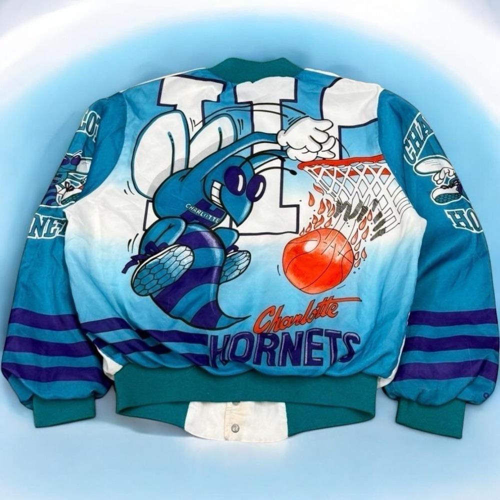 Vintage 90s Chalk Line Charlotte Hornets NBA Satin Bomber Jacket Mens Medium AOP